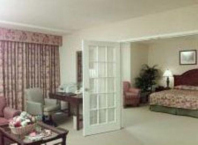 Ramada Plaza Hotel Columbus Quarto foto