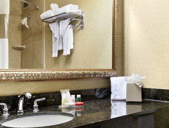 Ramada Plaza Hotel Columbus Quarto foto